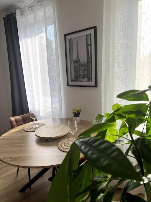 Appartement Cosy Et Lumineux Avec Parking Gratuit كولمار المظهر الخارجي الصورة